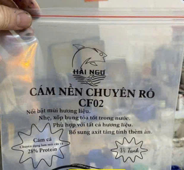 Zip chỉ bấm